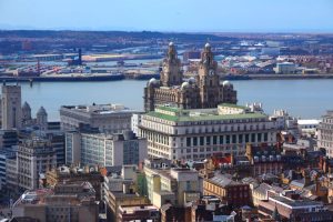 image liverpool skyline and river